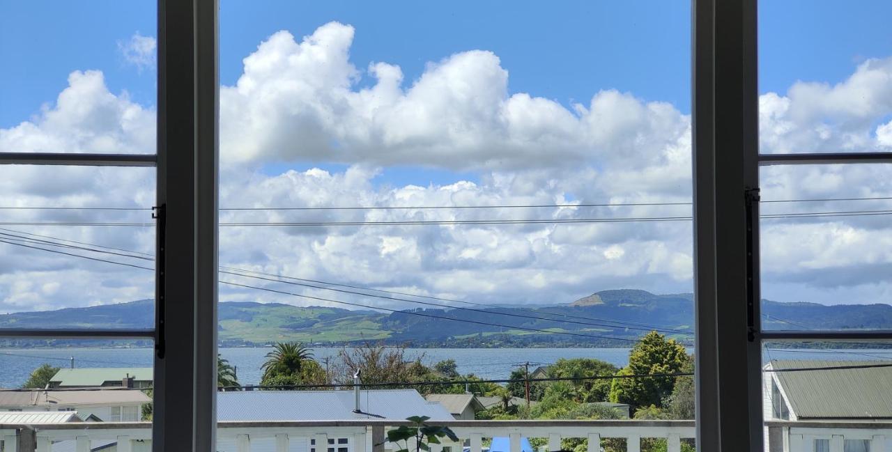 Lake, Mountain View Cottage 罗托鲁阿 外观 照片